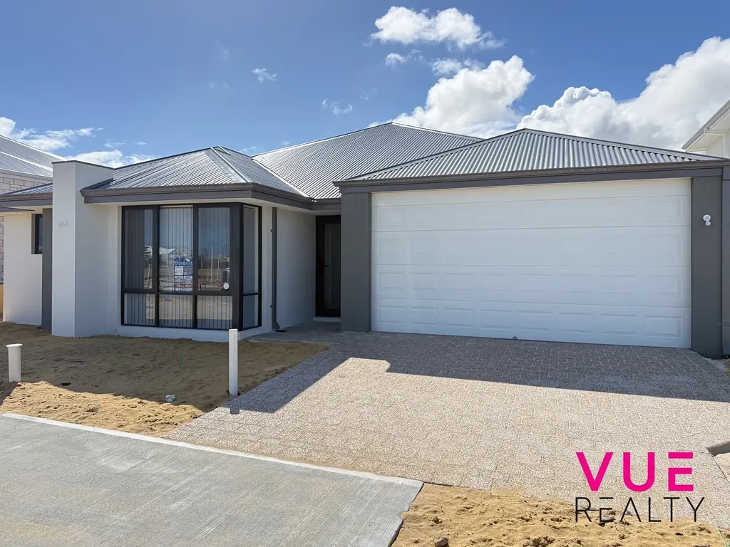 Brand New 4x2 with Butler’s Kitchen & Theatre Option