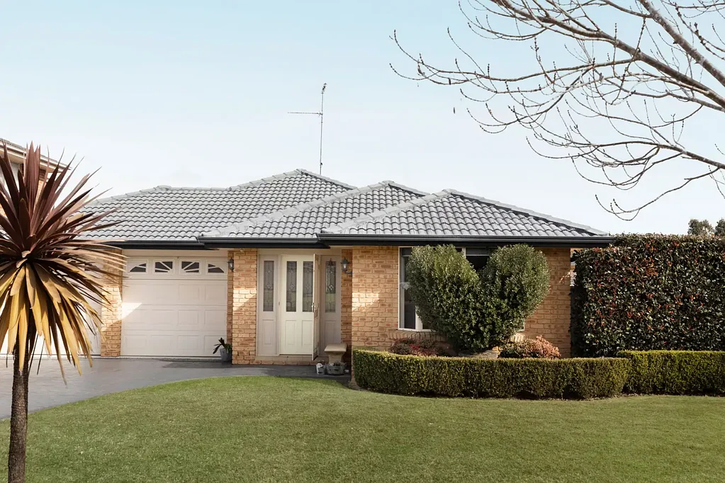 Picton 4બેડરૂમ Spacious Living, Resort-Style Pool and Beautiful Garden Setting