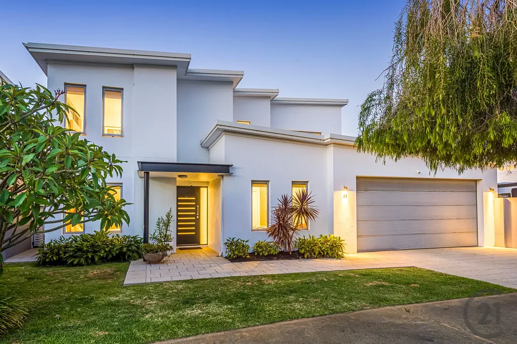 31 Endeavour Circle, Wannanup, WA 6210