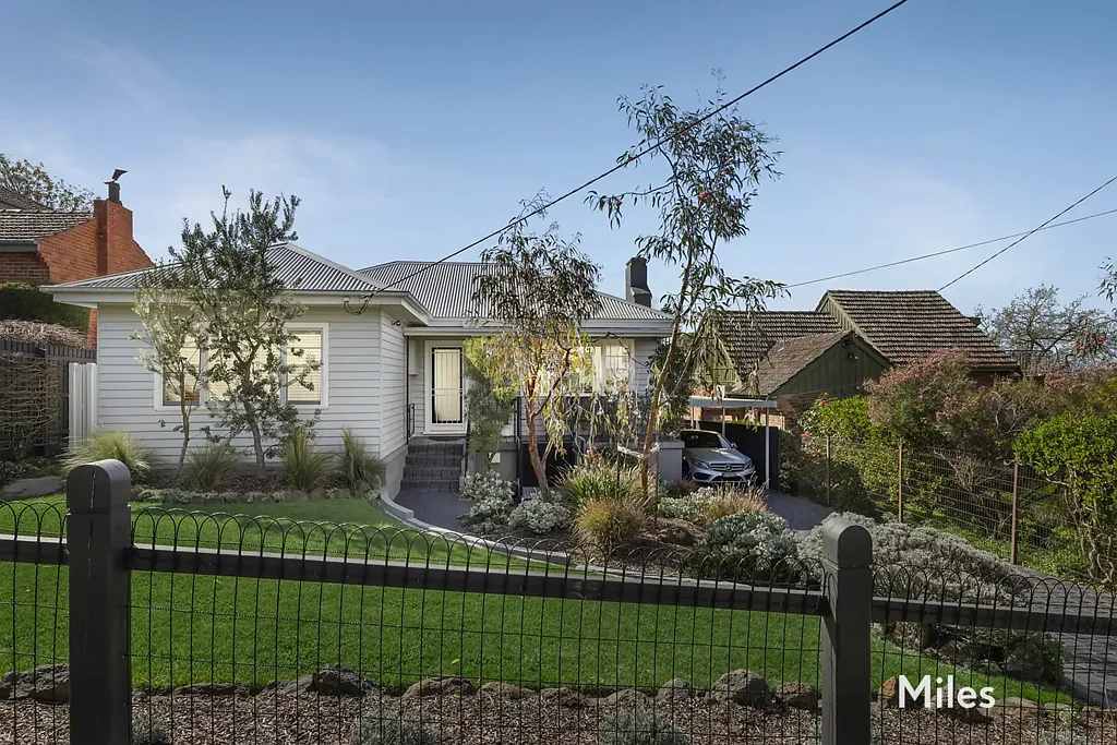 Heidelberg 3 Bedroom Flawless North-Rear Setting In A Quiet Cul-De-Sac