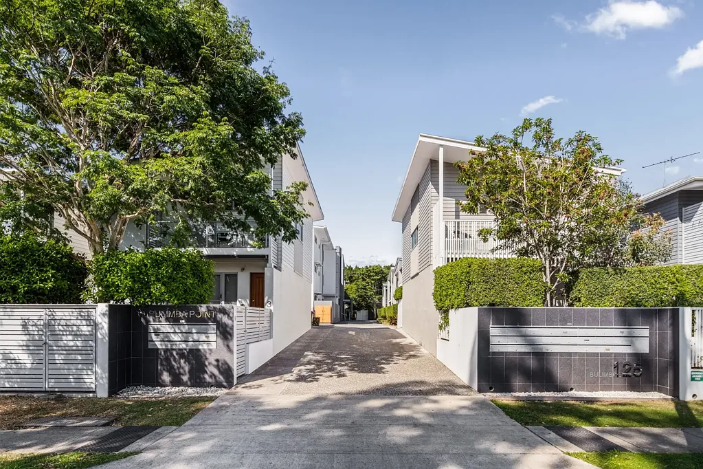 Bulimba 2कमरा An Urban Retreat, top floor of the Bulimba Point complex