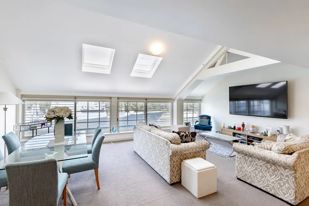 Woolloomooloo 2部屋 Exceptional 177sqm Loft Residence of Grand Proportions with On‑Site Parking