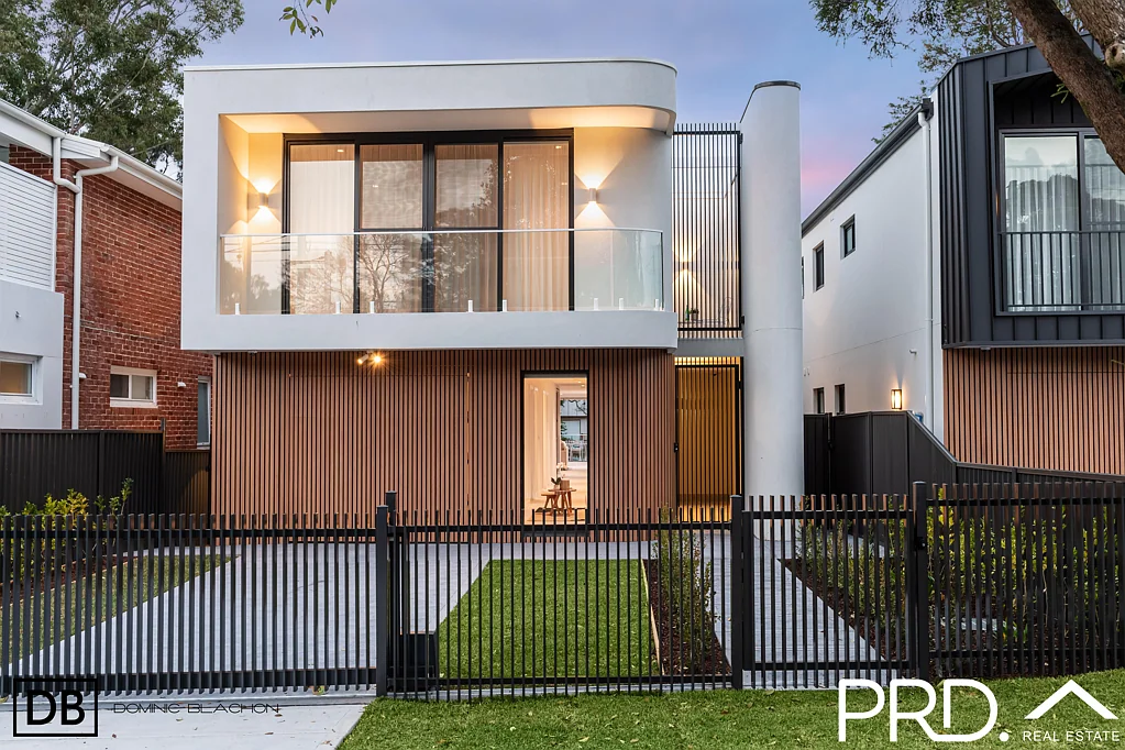 39b Monie Avenue, East Hills, NSW 2213
