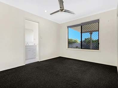 44 Moonstone Drive, Urangan, QLD 4655, 4 slaapkamers, 2 badkamers, House