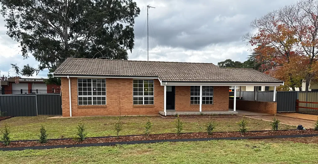Dubbo 3침실 Position, Potential & Possibilities.