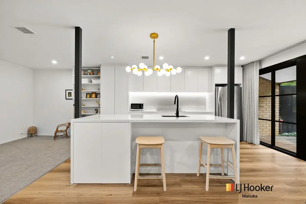Kingston 3Zimmer Stylish Townhouse in the Heart of Kingston, Located the Esteemed Elm�s