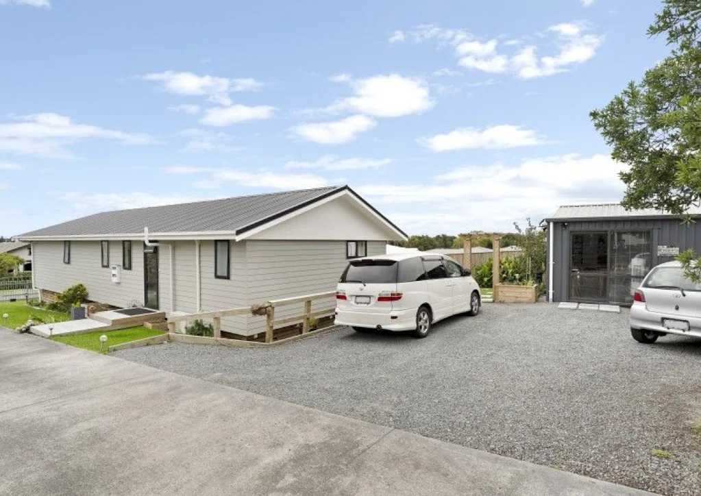 Waikanae 3침실 Magnetic Matenga
