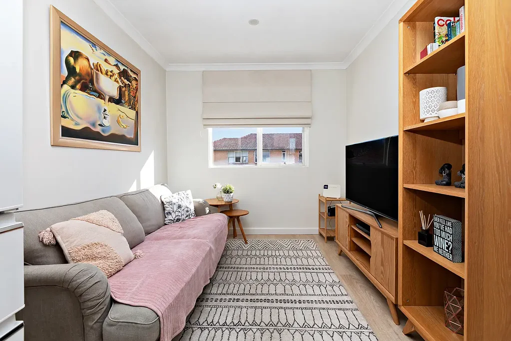 Secure, Sunlit & Perfectly Positioned in the Heart of Elwood - FURNISHED