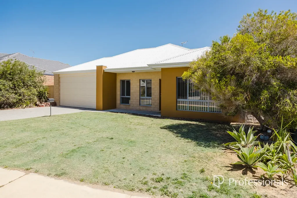 63 Ashmore Avenue, Two Rocks, WA 6037