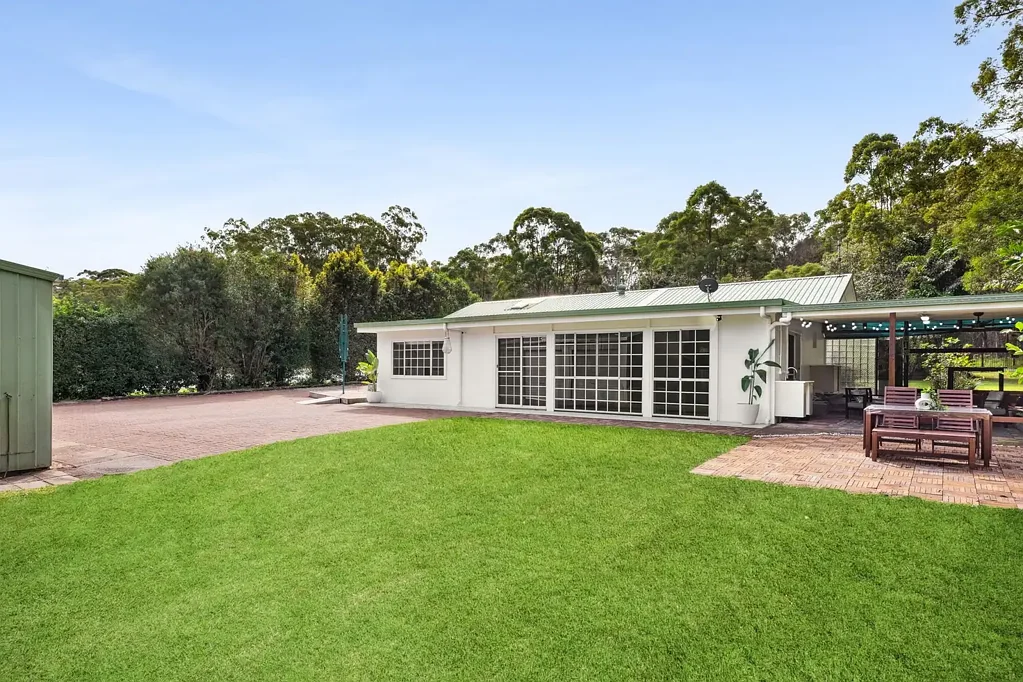 Beerwah 3 Bedroom Modern Hinterland Acreage with Sheds, Space & Endless Potential