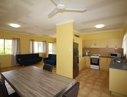 69 Racecourse Road, Richmond Hill, Townsville, 3 ਕਮਰੇ, 2 ਬਾਥਰੂਮ, House