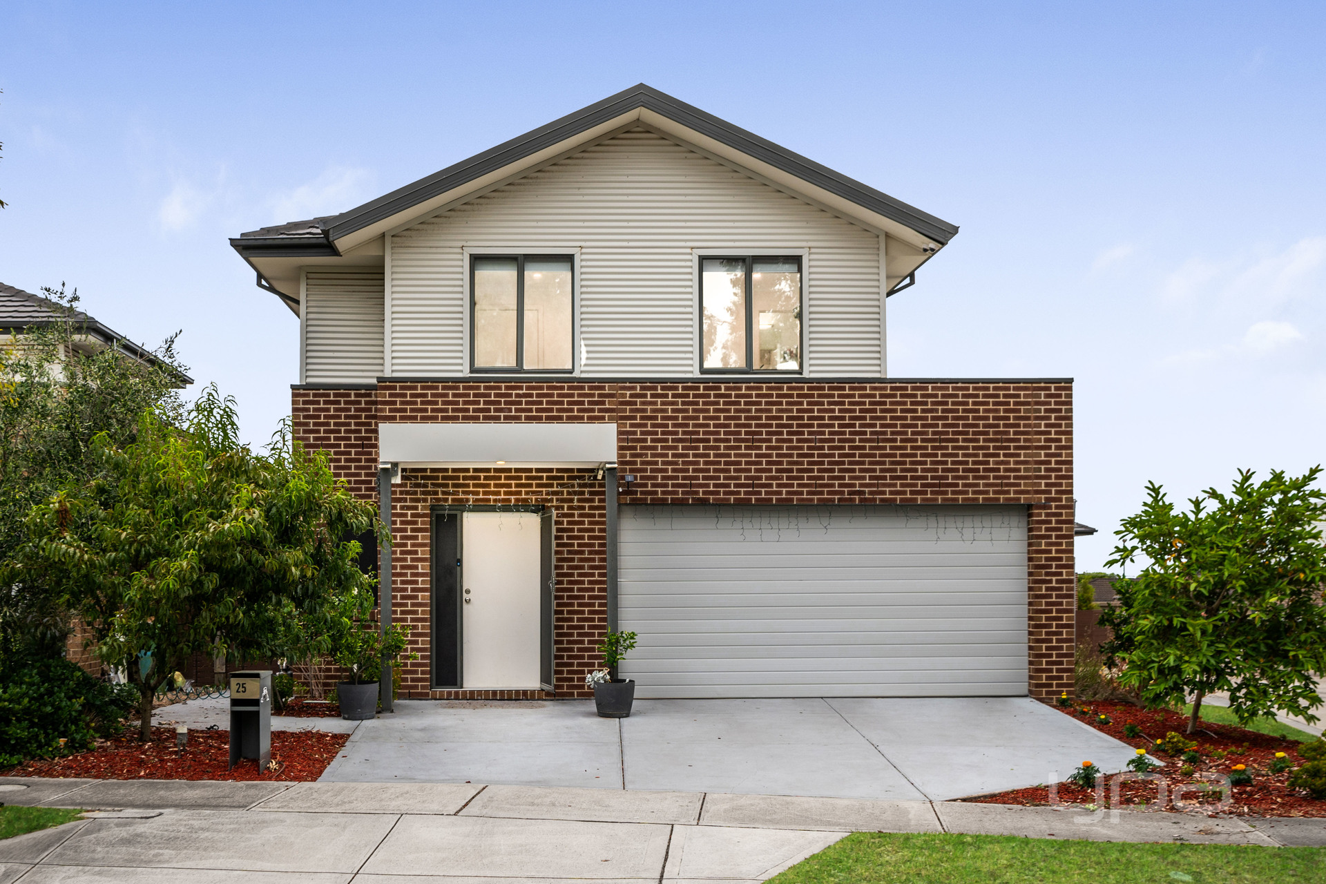 25 PARKMORE CR, WESTMEADOWS VIC 3049, 0 habitaciones, 0 baños, House