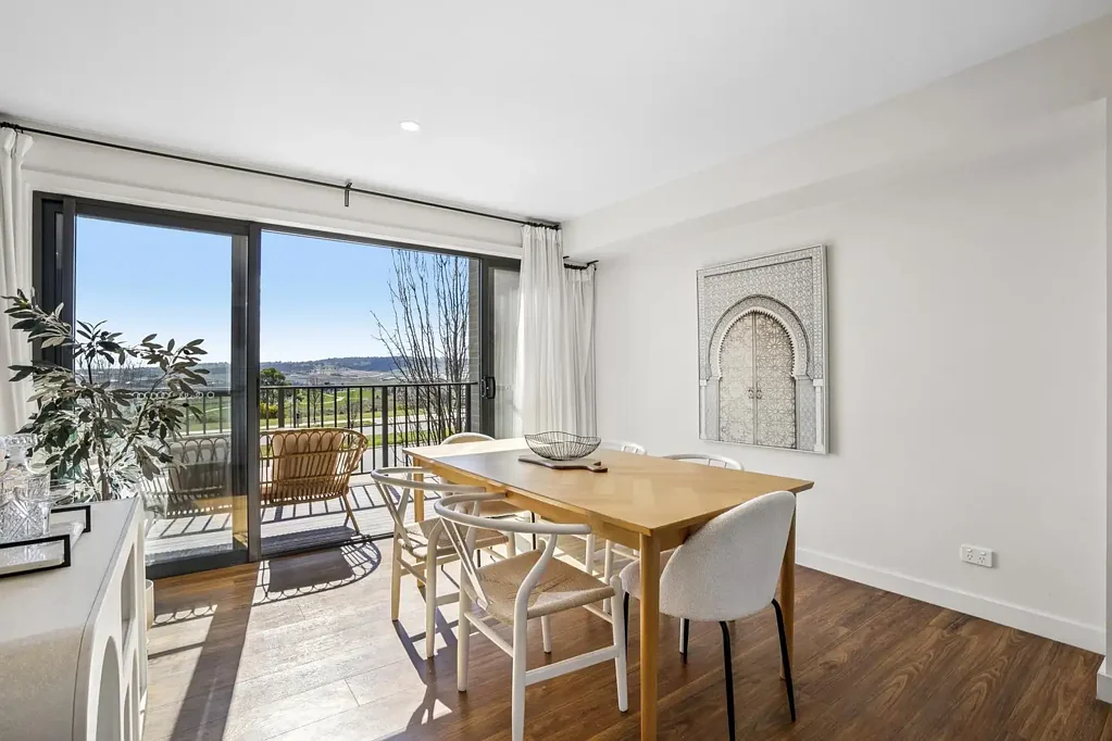 Denman Prospect 3 Slaapkamer Lifestyle, Convenience & Connectivity at Balcombe Terraces