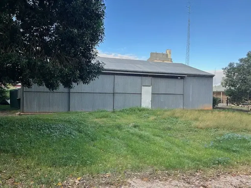 Brinkworth Country Space & Endless Potential