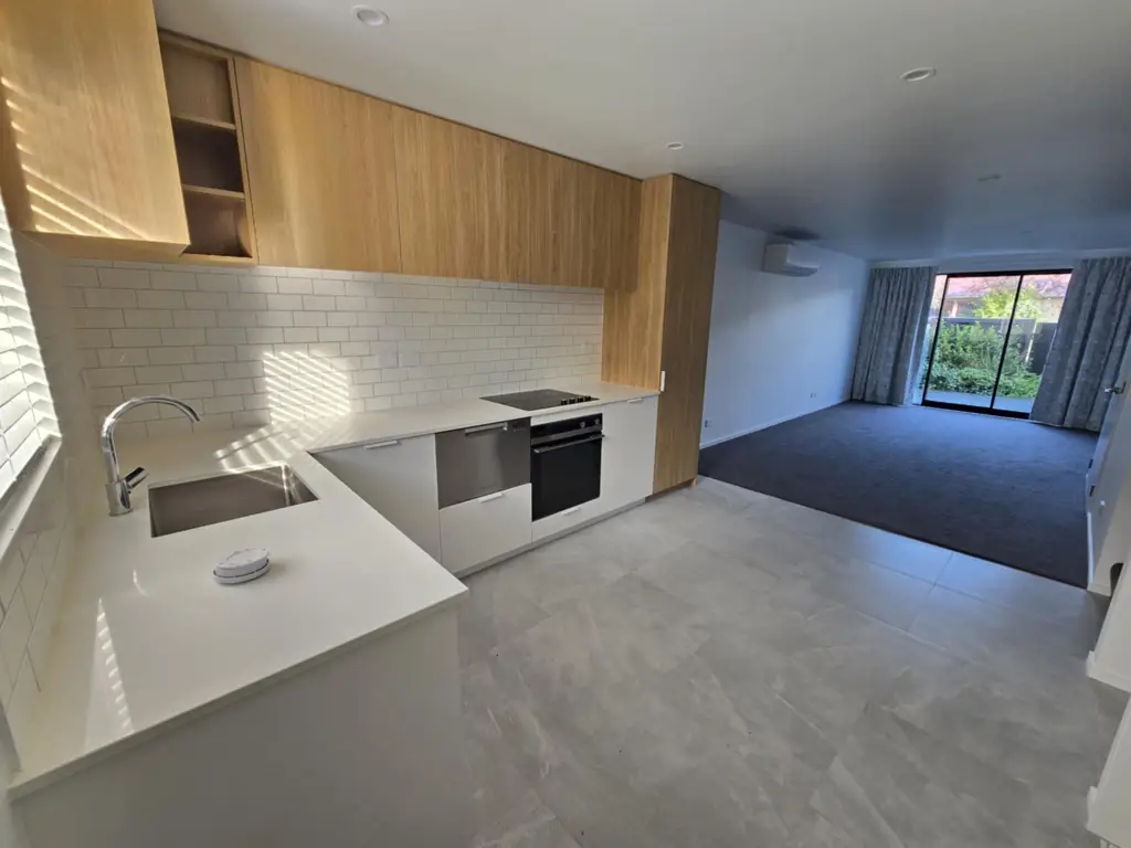 Modern City Living in the Heart of the 4 Avenues!