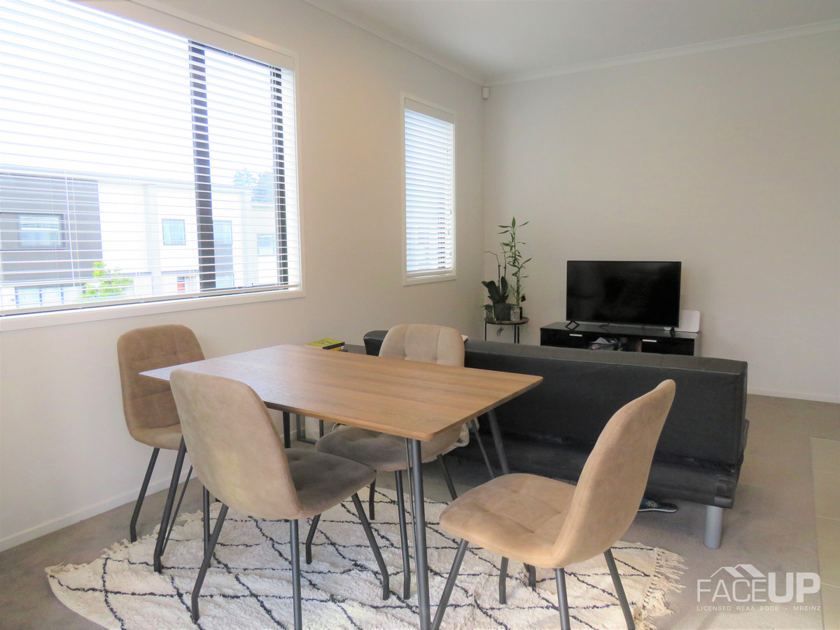 20 Pukewhero Rise, Westgate, Auckland - Waitakere, 1 phòng ngủ, 1 phòng tắm