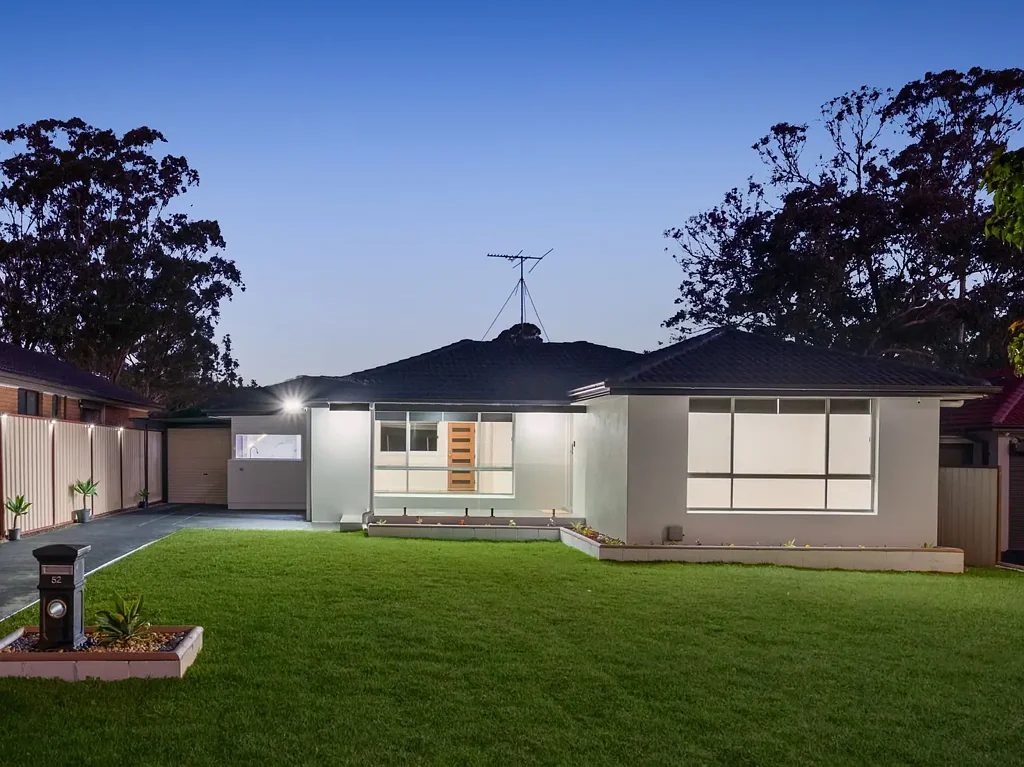 Ingleburn 3બેડરૂમ Fully Renovated Family Home with Style!