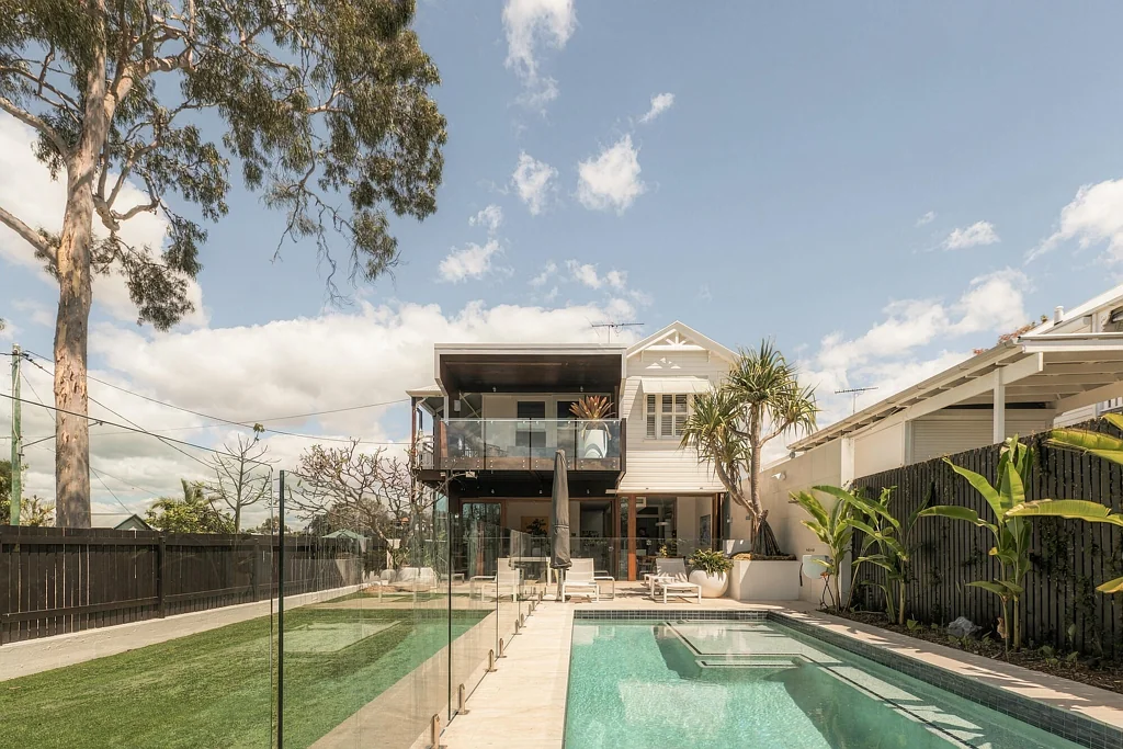 Highgate Hill 5ਬੈੱਡਰੂਮ Peerless in Position, Peerless in Design | Highgate Hill House by Shaun Lockyer Architects