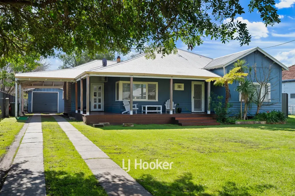 Busselton 3 Bedroom Restored Charm, Modern Luxury & Subdivision Potential in Prime Central Location