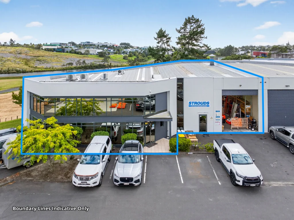 Albany 494sqm Industrial Gem with a View!