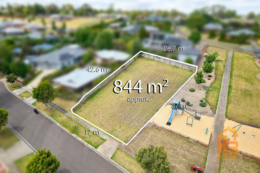Drouin Build your dream home in the heart of Drouin! Location! Location!