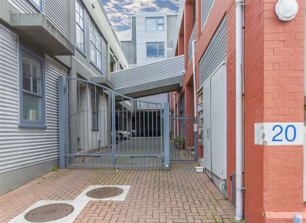 2/20 Hopper Street, Mount Cook, Wellington, 2 Bedrooms, 1 Bathrooms