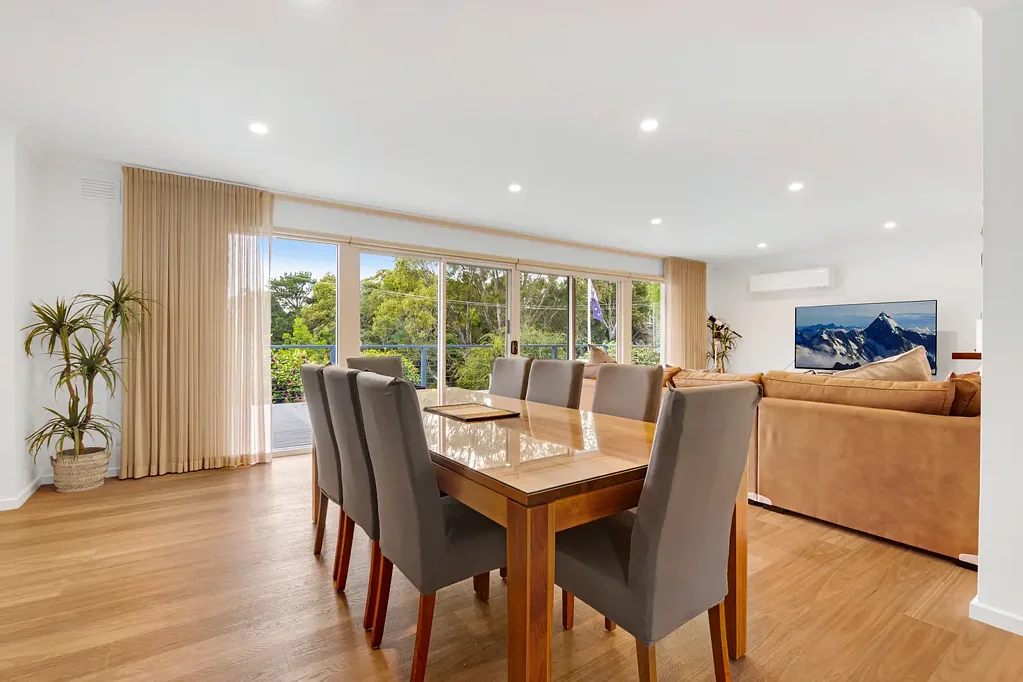 4 Young Court, Metung, VIC 3904
