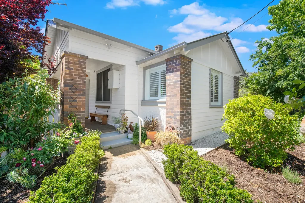 Armidale 3ਬੈੱਡਰੂਮ Character Meets Modern Living