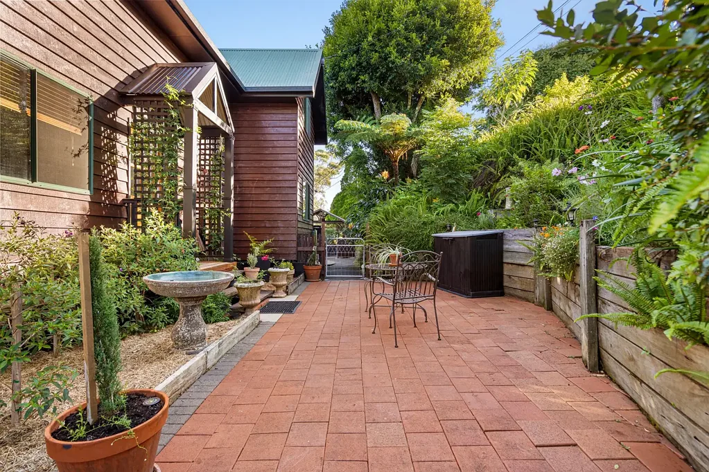 Tamborine Mountain 3房  Lifestyle Mountain Cottage Living –  or Solid Airbnb Investment