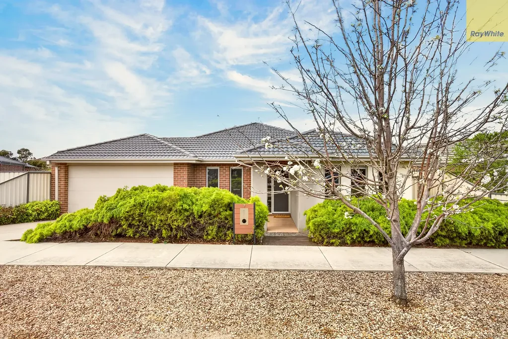 Bacchus Marsh 4બેડરૂમ FAMILY HOME WITH MODERN CHARM