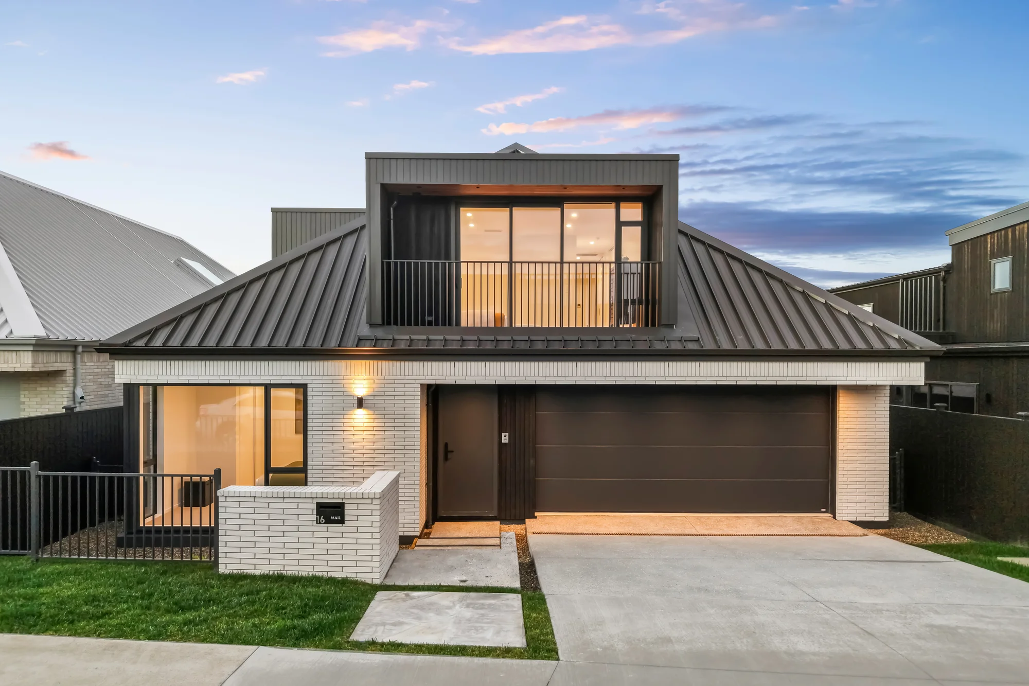 16 Picnic Point Road, Hobsonville, Waitakere City, Auckland
