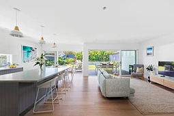 121 Claudare Street, Collaroy Plateau