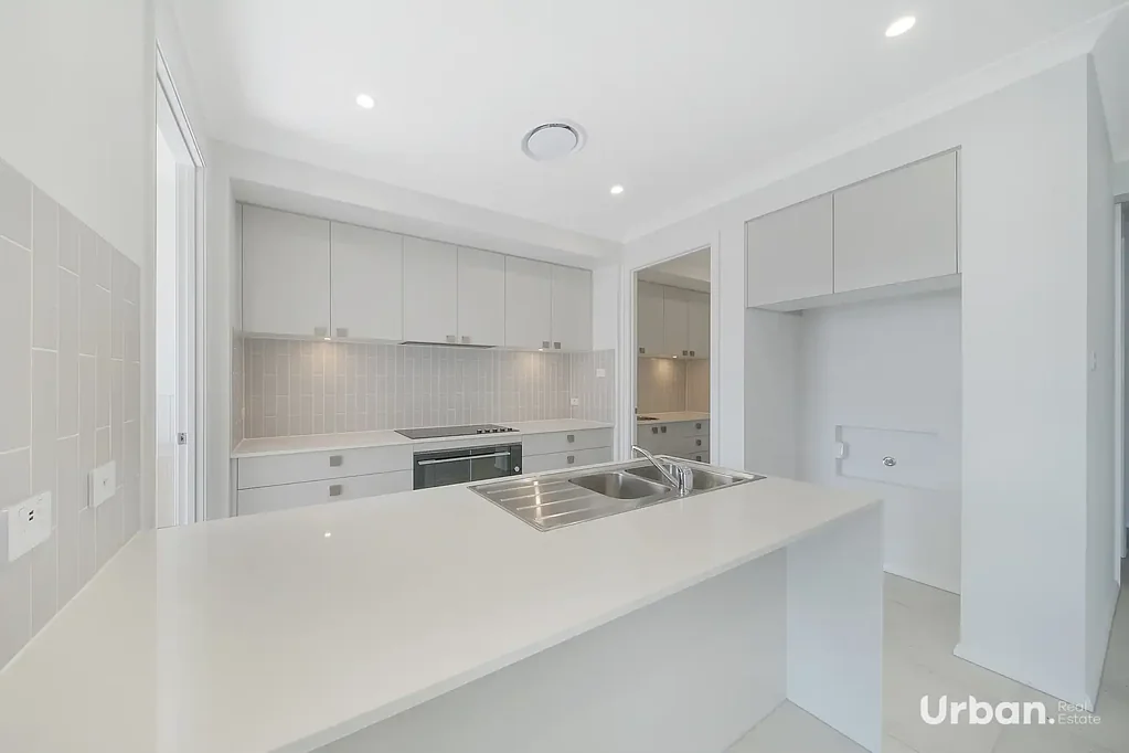 North Rothbury 4ห้องนอน Walk to Huntlee Shopping Centre | Turnkey Homes by Complete by McDonald Jones | From $15K Deposit