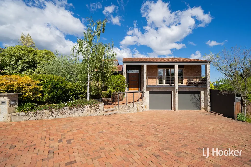 Luxury Resort-Style Living in the Heart of McKellar