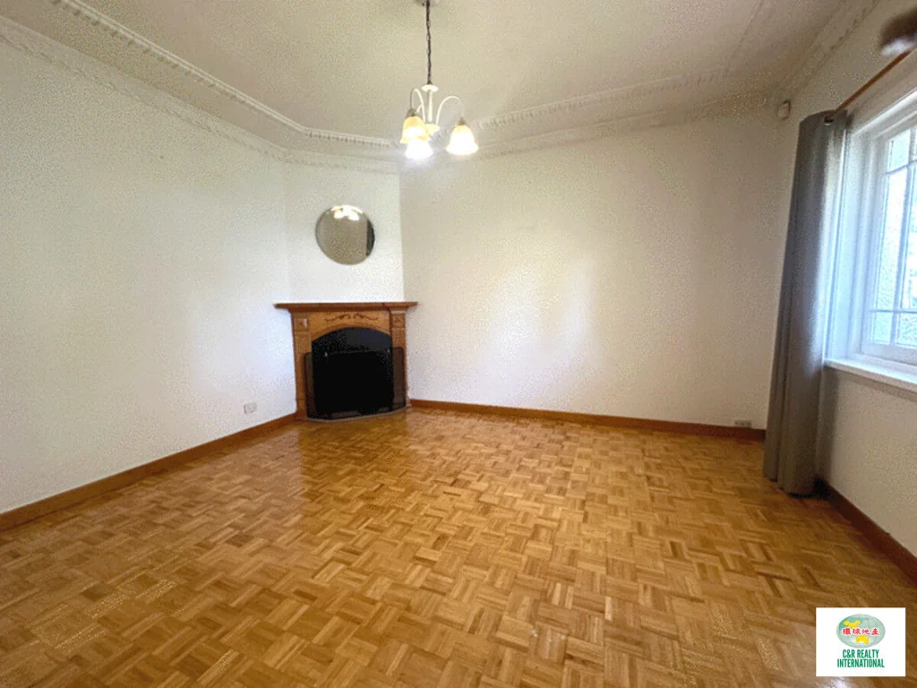 Convenient Parramatta Living with 2 Bedrooms, 1 study and Double Carport