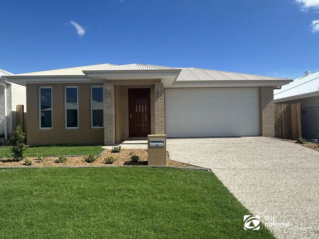 BRAND NEW STUNNING HOME IN THE NEW ESTATE IN YARRABILBA AVAILABLE NOW
