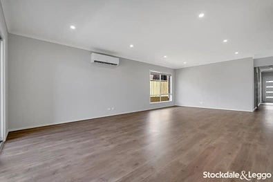 Silid Pahingahan - 47 Flycatcher Road, Sunbury, VIC 3429