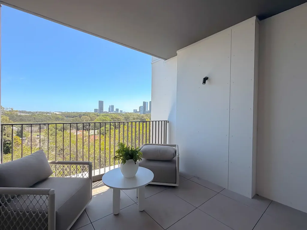 North Strathfield 3ห้องนอน MODERN APARTMENTS RIGHT AT THE HEART OF NORTH STRATHFIELD