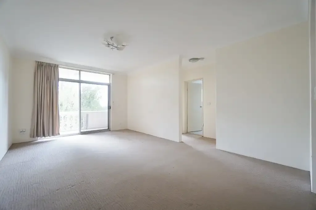 Two Bedroom Unit In Prime Location