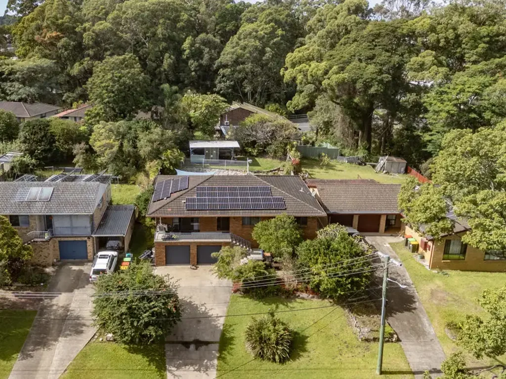 Coffs Harbour 4房  Family Home in a Desirable Location....