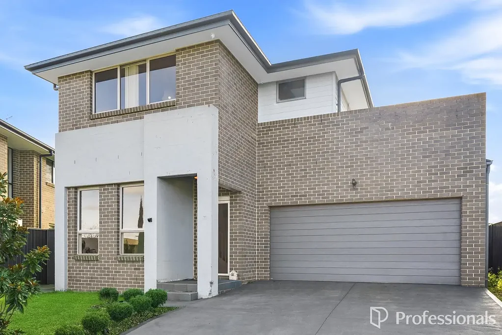 Modern Family Home with Multiple Living Areas & Spacious Backyard