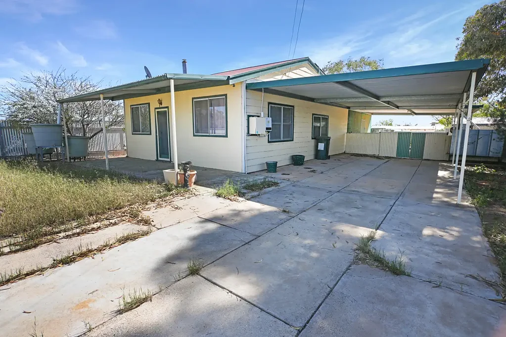 Menindee 2ਬੈੱਡਰੂਮ MENINDEE HOME