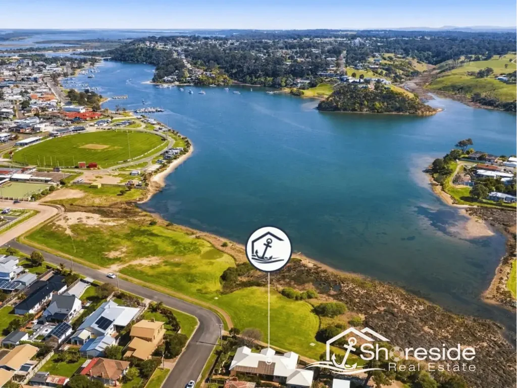 Lakes Entrance 3બેડરૂમ Uninterrupted North Arm Views | First Time Offered Since 1989