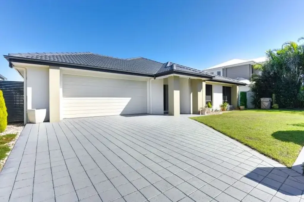 Banksia Beach 4部屋 GOLF COURSE LIVING AT ITS FINEST