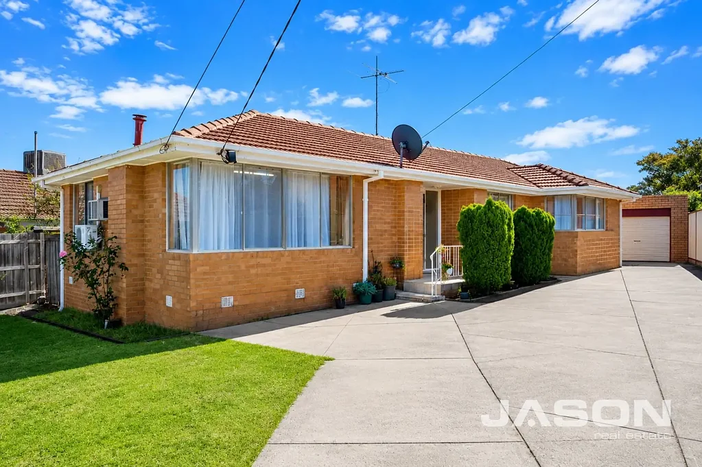 8 Smeaton Avenue, Dallas, VIC 3047