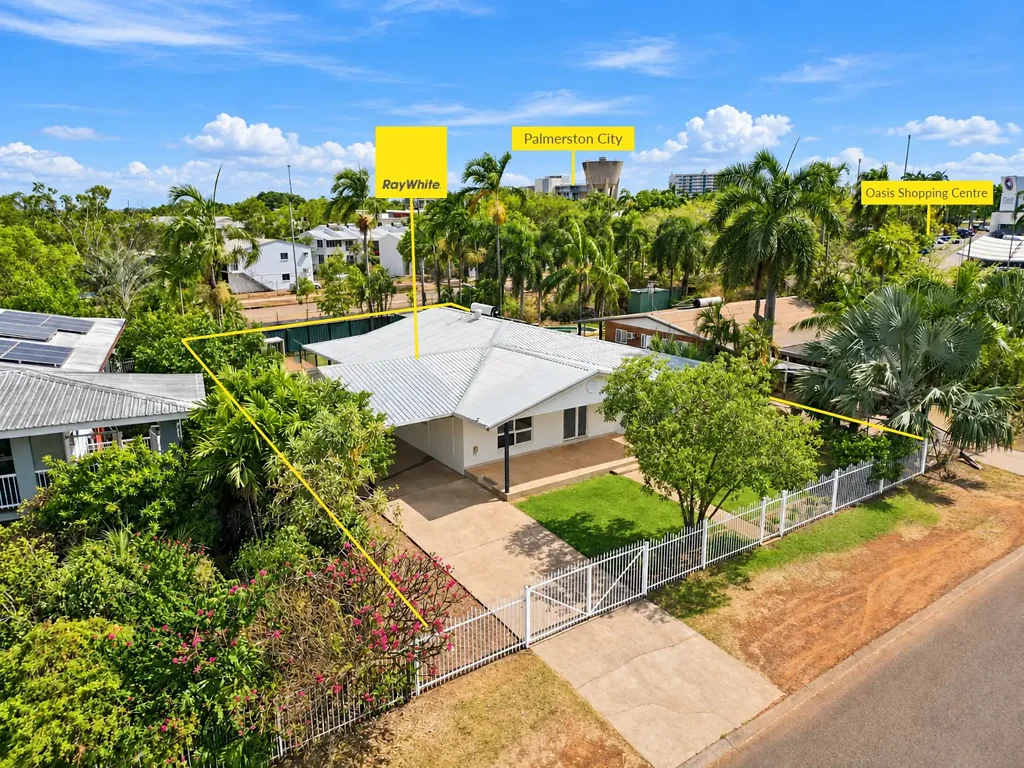 Gray 3ਬੈੱਡਰੂਮ Your Private Tropical Retreat, Minutes from Palmerston CBD