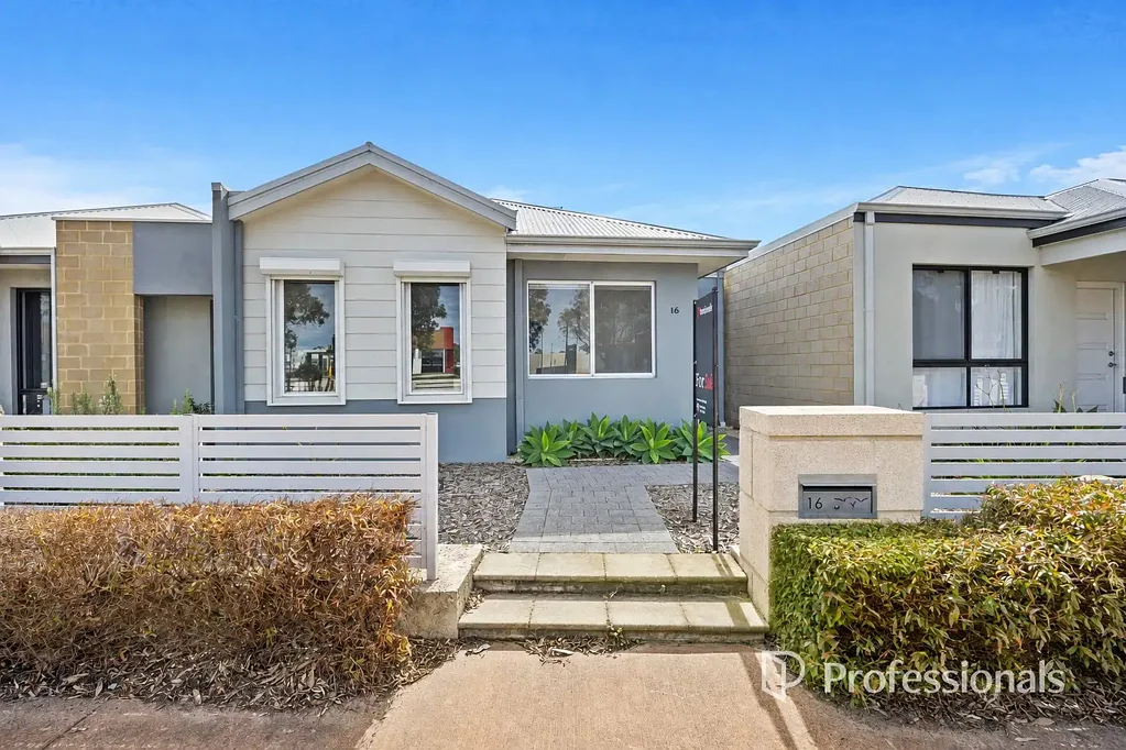 Dalyellup 3chambre Stylish Family Living in the Heart of Dalyellup!