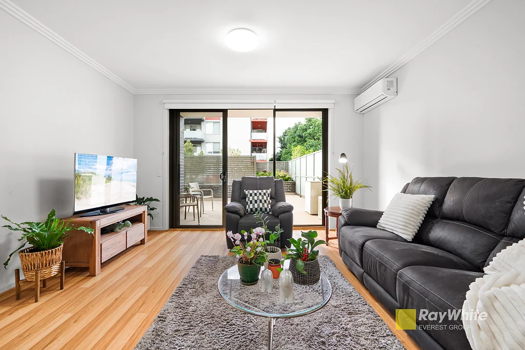 Rosehill 2 Slaapkamer North Facing | Peaceful & Spacious Apartment | 135sqm Total Size | Prime Rosehill Location