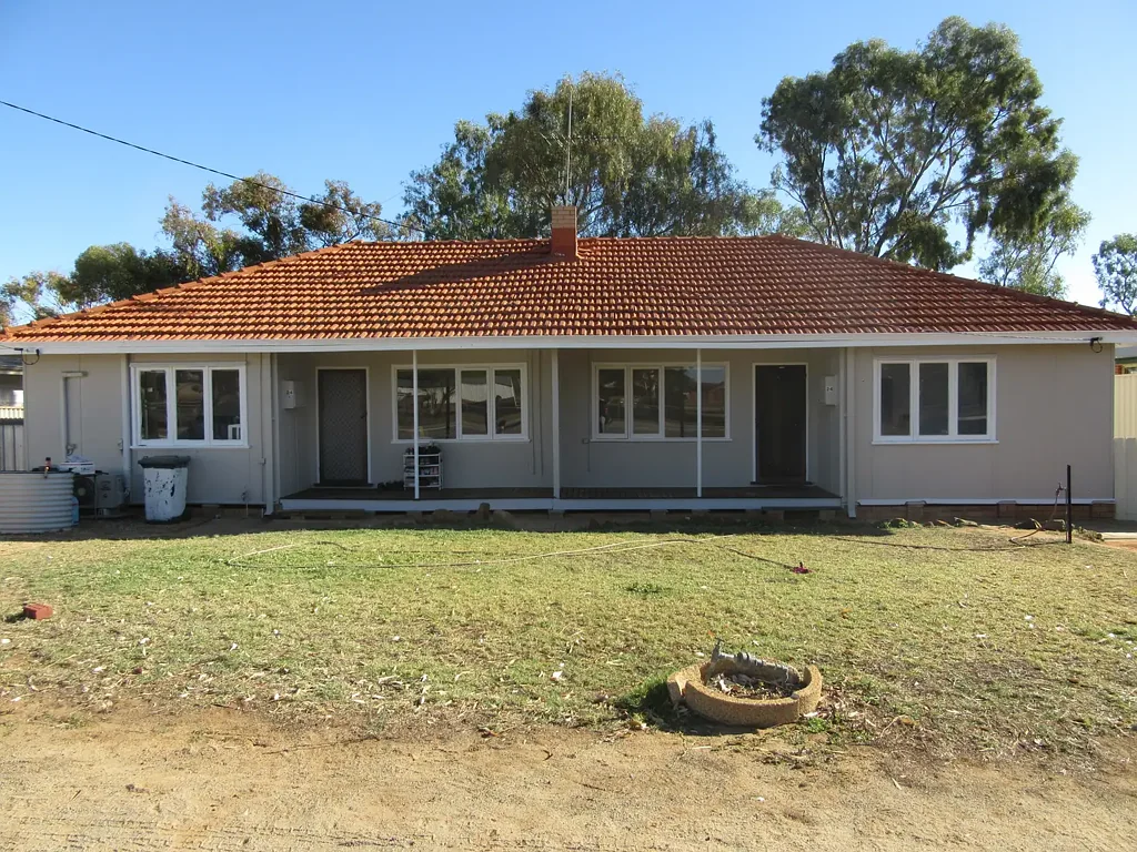 Carnamah 6房  Duplex Units  24 & 24A - 2 King Street Carnamah