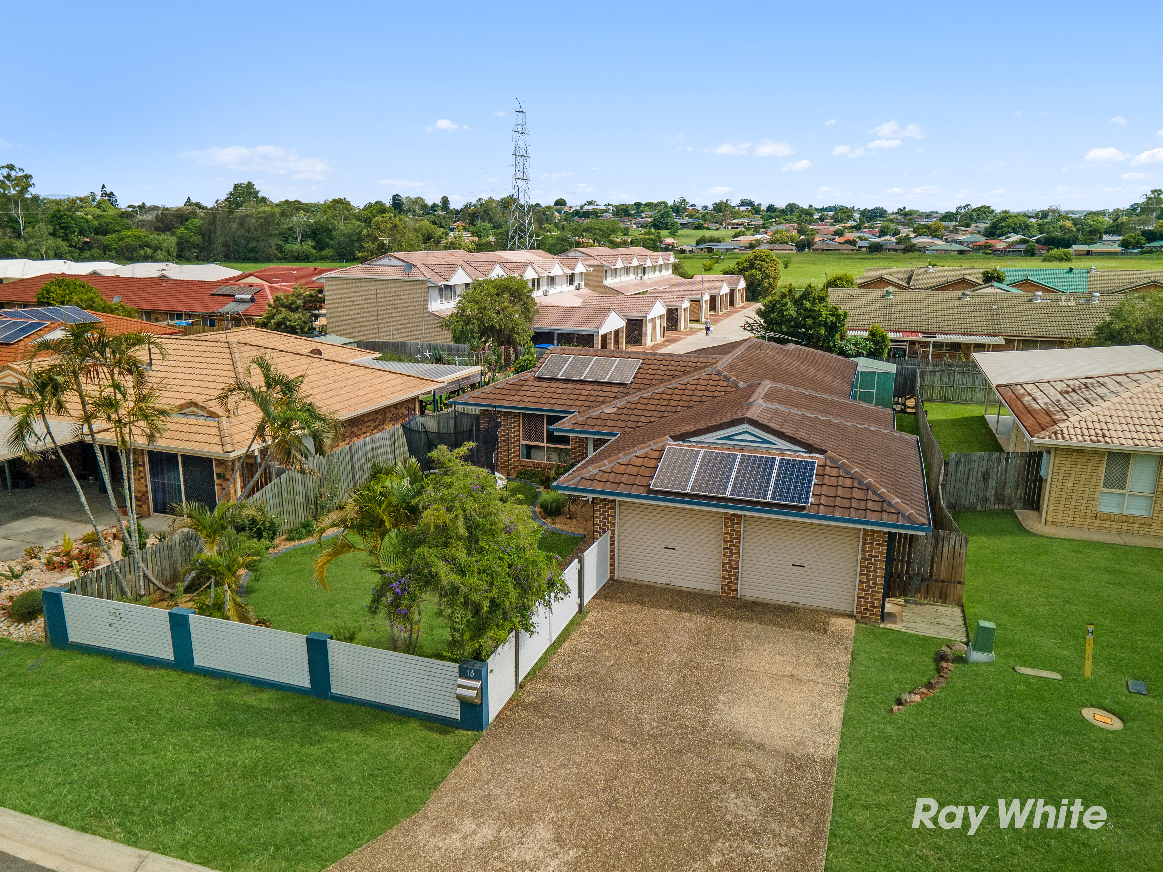 18 PALM AV, RACEVIEW QLD 4305, 0部屋, 0バスルーム, House